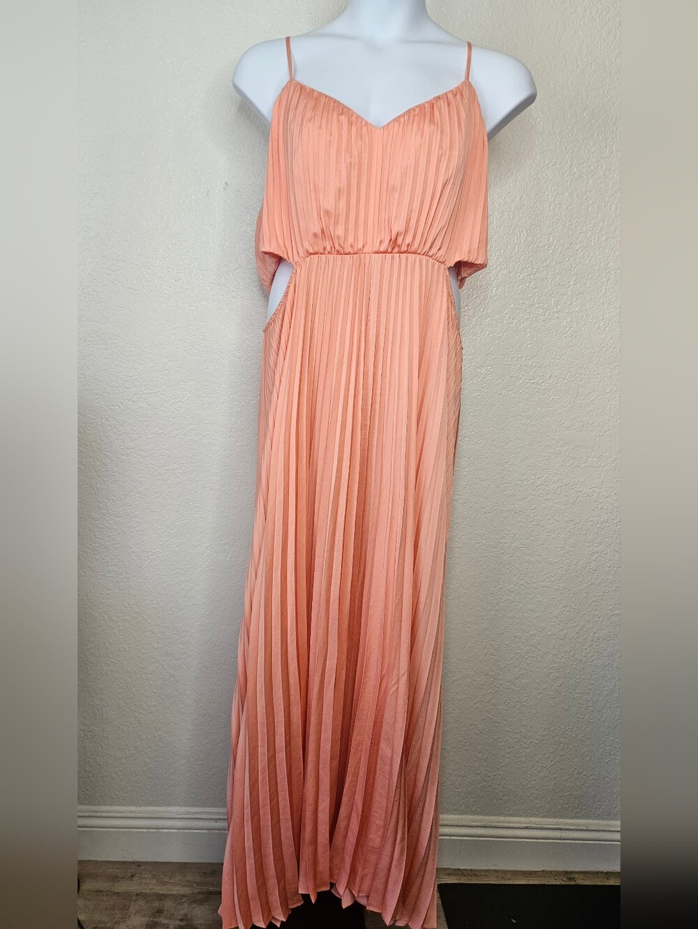 Express Pleated Maxi Dress